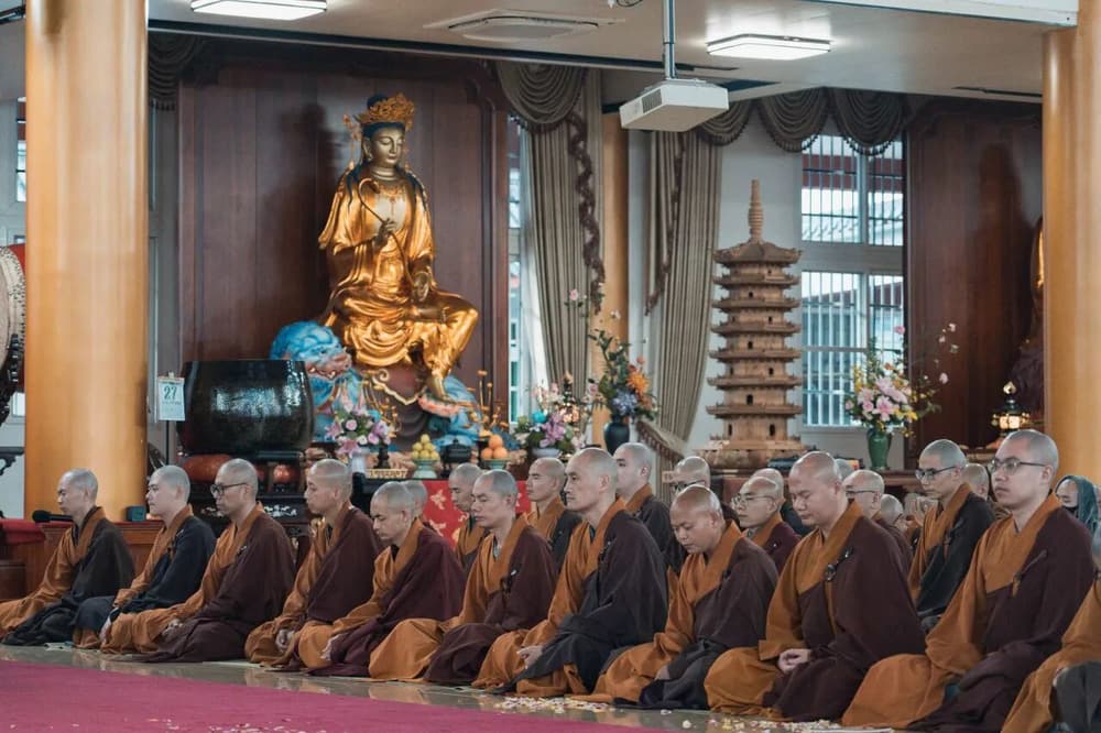 世间上最强大的力量就是不动